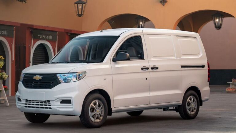 Chevrolet Tornado Van 2023 Precios Ficha Técnica Ventajas y Desventajas