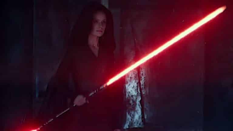 Lee más sobre el artículo ¿Rey con el sable rojo? Brutal tráiler de ‘Star Wars: The Rise of Skywalker’