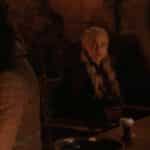 Emilia Clarke delata a quien dejó el vaso de Starbucks en escena de Game of Thrones