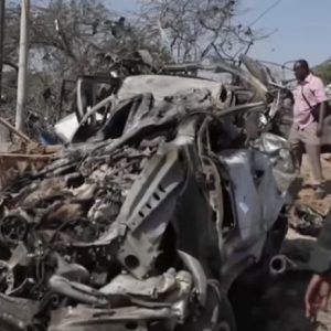 Lee más sobre el artículo ¡Trágico! Atentado en Somalia deja casi 100 muertos