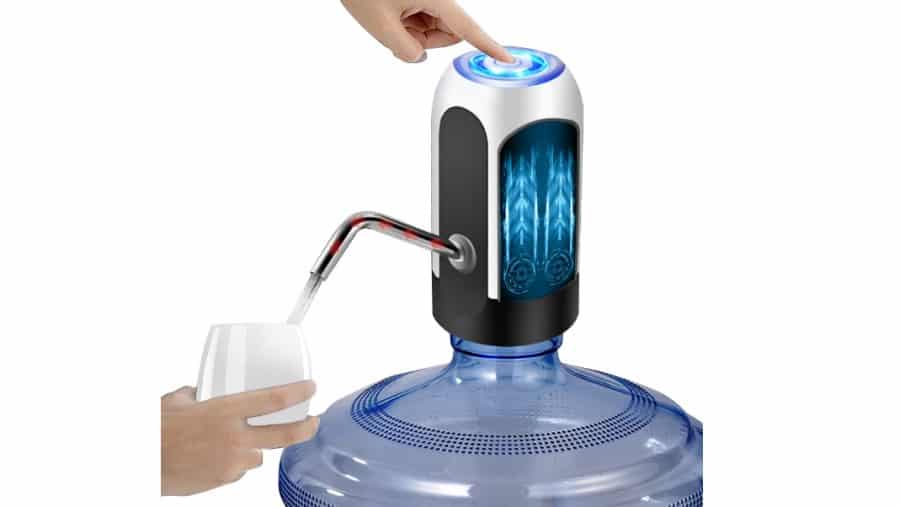 Dispensador de agua eléctrico es muy útil para el día a día