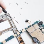 Reparaciones de Samsung: Este es el smartphone de los coreanos más difícil de componer