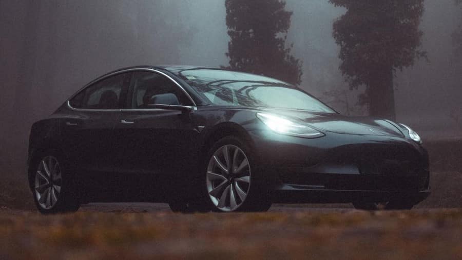 El Autopilot de Tesla será capaz de reconocer baches