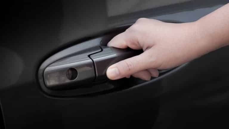 Lee más sobre el artículo Uber suspende cuenta a usuarios por ser posibles portadores del coronavirus