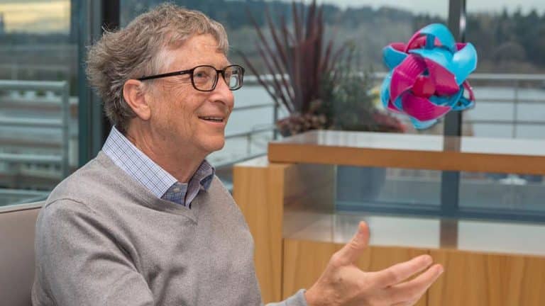 Lee más sobre el artículo ¿Cuánto durará la pandemia del coronavirus según Bill Gates?