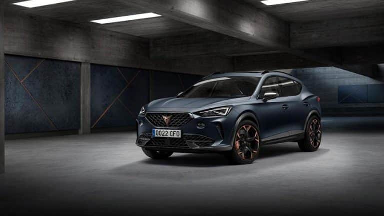 Lee más sobre el artículo ¡Ya está aquí! La Cupra Formentor impacta con su diseño agresivo y tecnológico