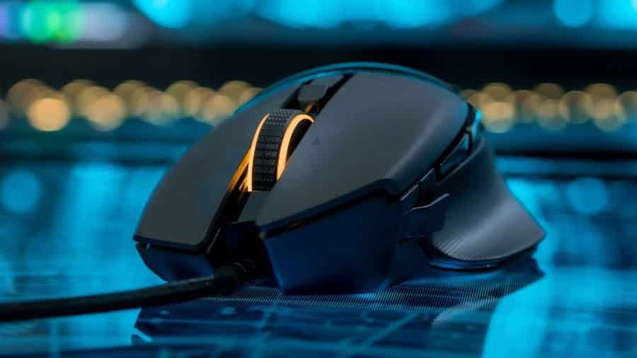 Razer se suma a las empresas que apoyan a las pequeñas firmas para sobrevivir