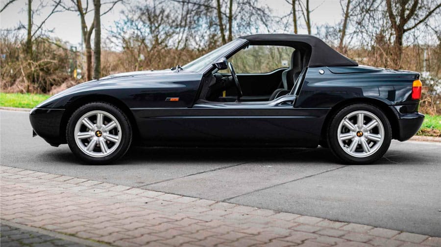 El BMW Z1 tenía puertas con una apertura inolvidable