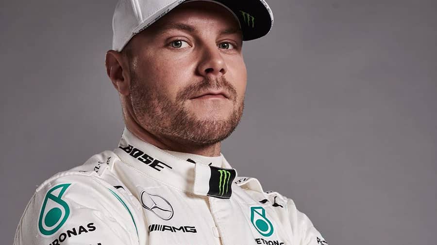 El mono de Valtteri Bottas ya rebasó las 1,000 libras esterlinas