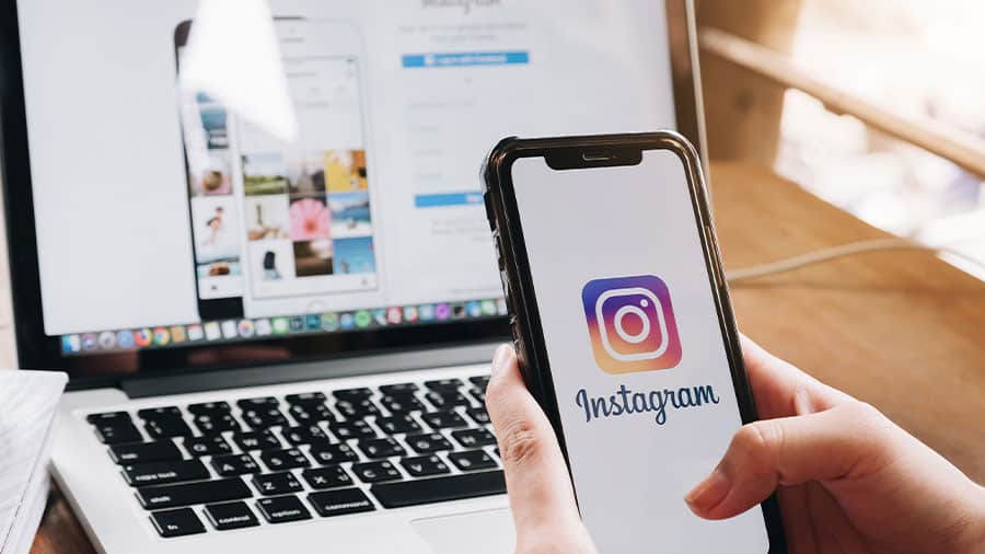 Pese a todo, la experiencia de Instagram web sigue siendo muy pasiva