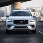 Volvo limita la velocidad máxima de sus autos a 180 km/h