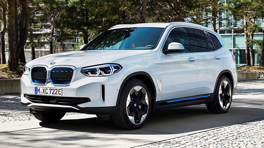 La BMW X3 será la primera SUV eléctrica de la empresa / Instagram: scott26.unofficial