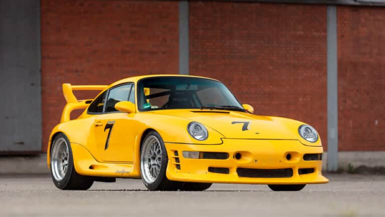 Lee más sobre el artículo ¡Radical y exclusivo! Así es este Ruf CTR2 Sport que sale a subasta