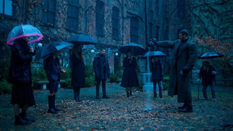 Lee más sobre el artículo The Umbrella Academy: Sinopsis, tráiler, reparto y crítica