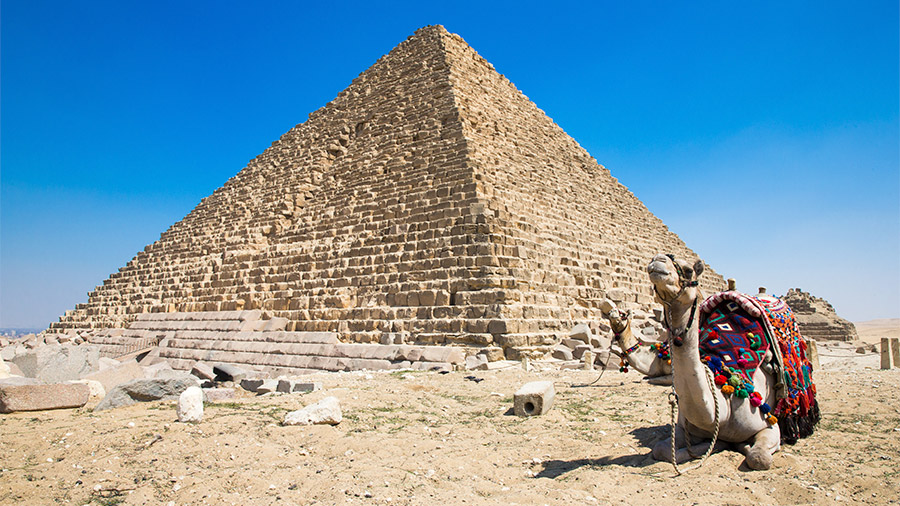 En este momento estás viendo Elon Musk: Las pirámides de Egipto fueron construidas por aliens