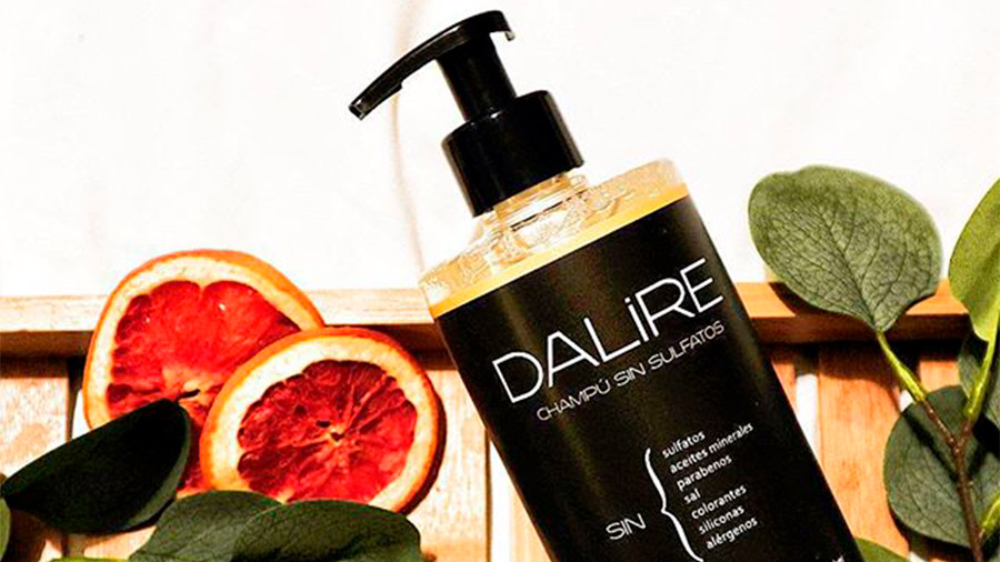 El champú Dalire sin Sulfatos es ideal para devolverle la belleza natural a tu cabello