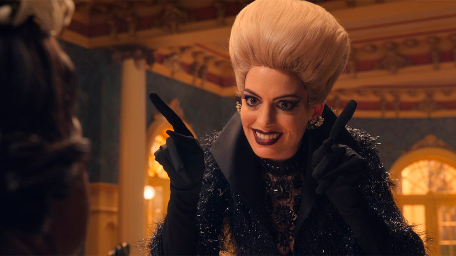 Anne Hathaway interpreta a la Gran Bruja