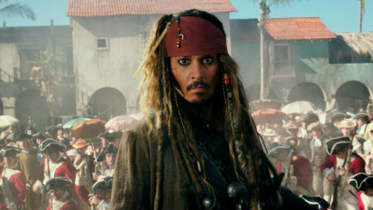 Lee más sobre el artículo Disney dejaría fuera a Johnny Depp del reinicio de ‘Piratas del Caribe’