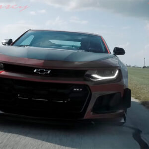 Lee más sobre el artículo Chevrolet Camaro ZL1 1LE The Exorcist: Así creó Hennessey esta bestia de 1,000 caballos