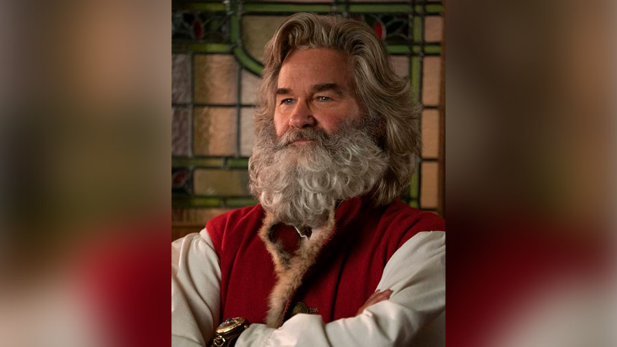 Kurt Russell regresa con la interpretación de su exótico Santa Claus
