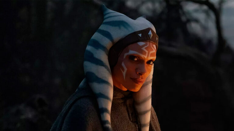 Lee más sobre el artículo Rosario Dawson tendría un largo camino como Ahsoka Tano en Star Wars