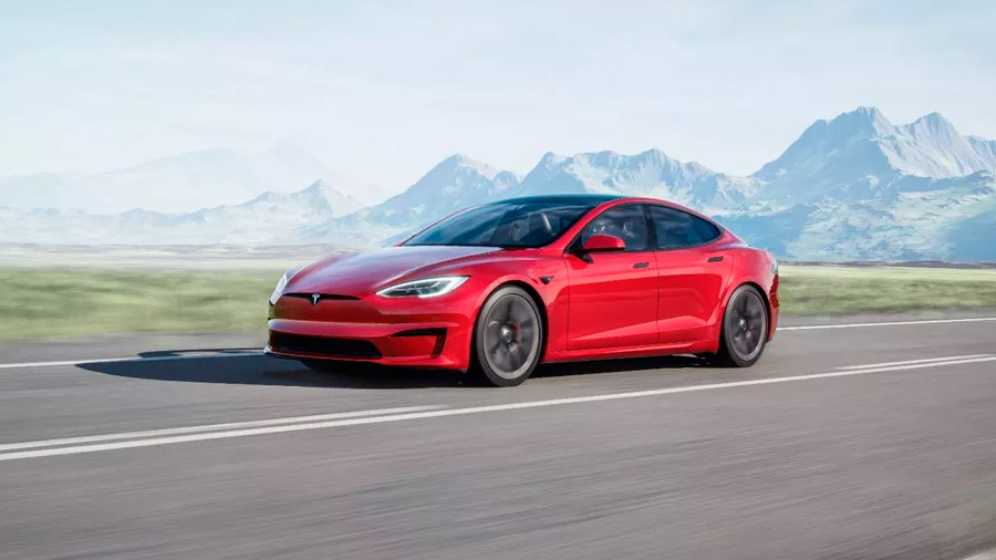 El Tesla Model S rediseñado comenzaría a llegar en marzo de 2021 / Foto: Tesla