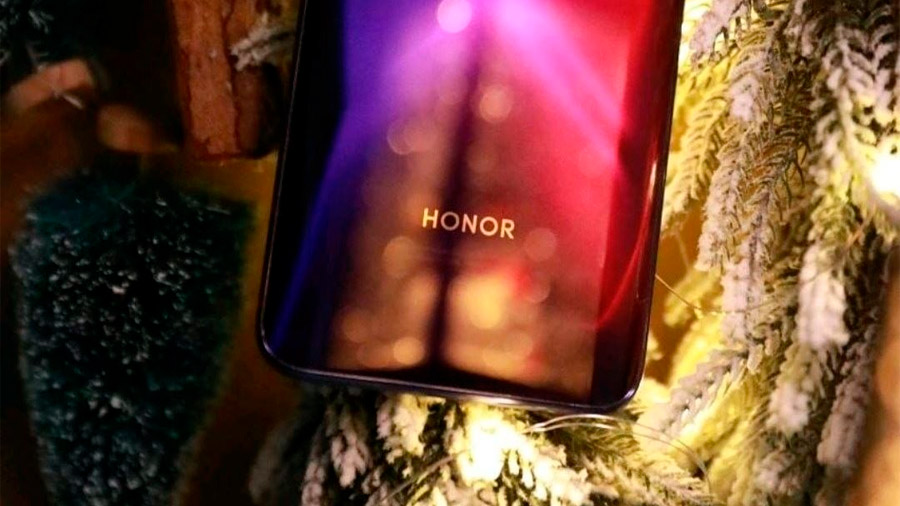 El primer móvil de la marca en la era post-Huawei sería el Honor V40 5G / Foto: Honor