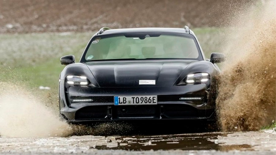 El Porsche Taycan Cross Turismo será presentado este verano / Foto: Porsche