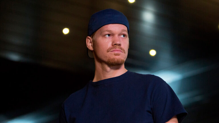 Lee más sobre el artículo Jesse Plemons reemplaza a DiCaprio en ‘Killers of the Flower Moon’