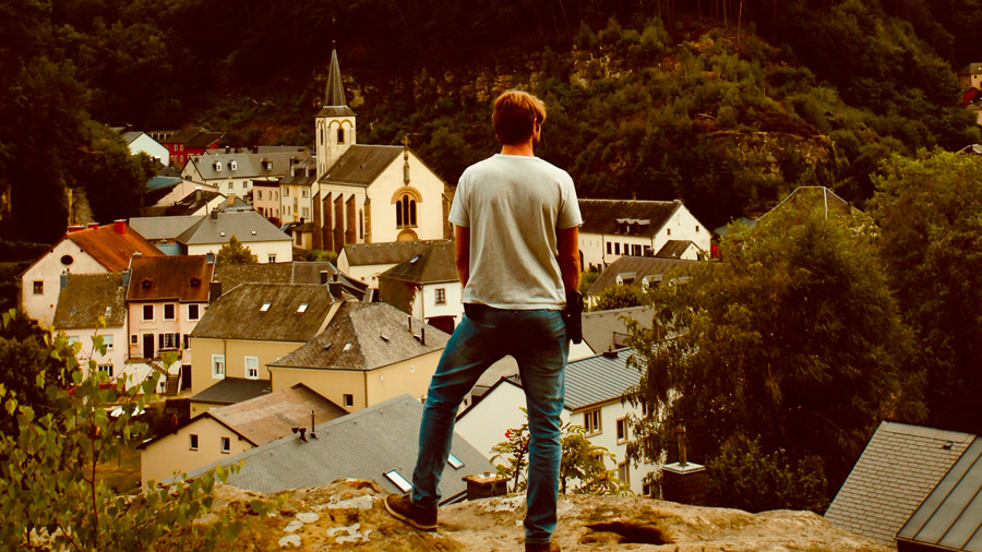La historia tiene lugar en un pueblo de Luxemburgo / Foto: Netflix