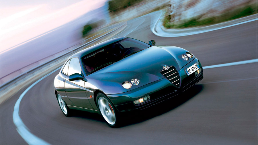 El Alfa Romeo GTV eléctrico genera intriga y expectación