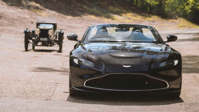 Lee más sobre el artículo Aston Martin Vantage Roadster A3: Un exuberante homenaje al coche más antiguo de los británicos