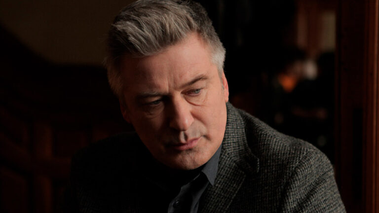 Lee más sobre el artículo ¿Qué dijo Alec Baldwin tras la muerte de Halyna Hutchins?