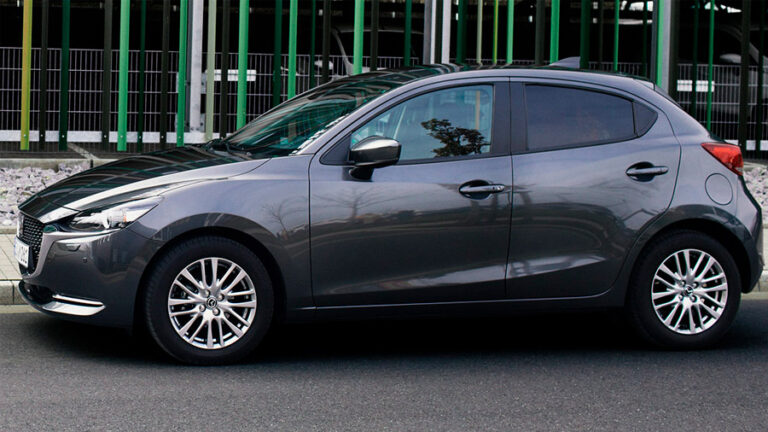 Lee más sobre el artículo El Mazda 2 se convierte en el primer coche híbrido de la marca en México