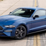 Ford Mustang Stealth Edition 2022, oscurecido para ganar estilo y carácter