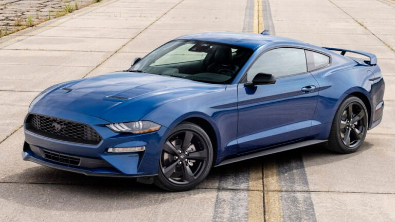 Lee más sobre el artículo Ford Mustang Stealth Edition 2022, oscurecido para ganar estilo y carácter