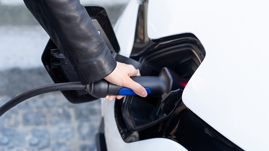 La mayor demanda de coches eléctricos aumentará los requerimientos de litio