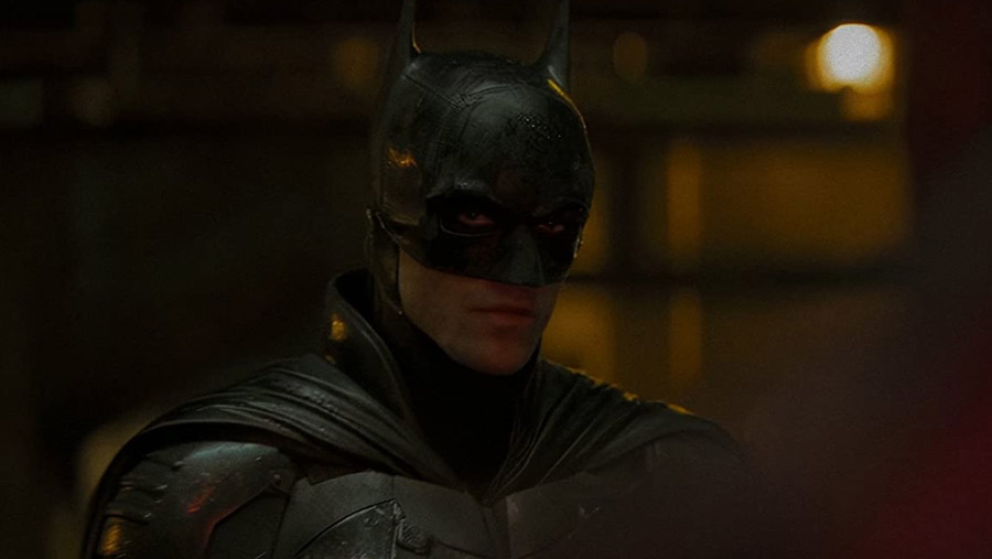 Robert Pattinson Batman Suit le queda a le perfección