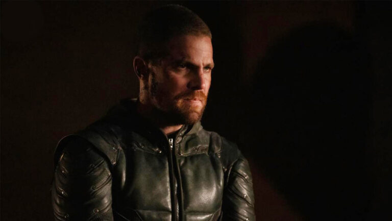 Lee más sobre el artículo ¿Habrá una miniserie de Arrow? Stephen Amell habla sobre ello