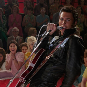 Lee más sobre el artículo Elvis: La leyenda del rock revive en un biopic enérgico y delirante ¡Todo lo que debes saber sobre la película!