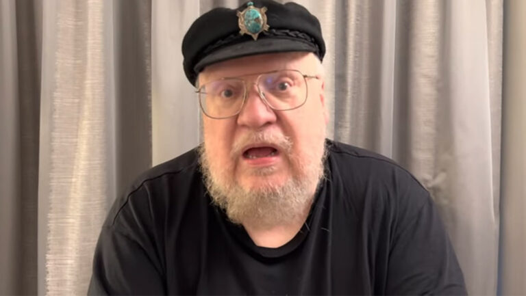 Lee más sobre el artículo ¡George RR Martin da positivo a Covid-19! Se pierde estreno de La casa del dragón