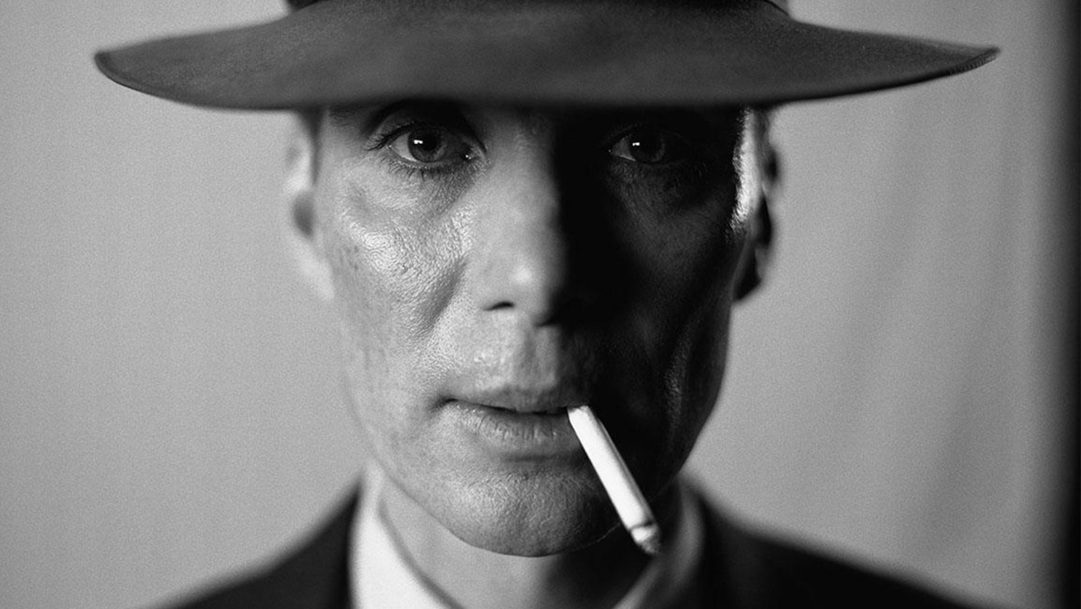 Cillian Murphy como Oppenheimer