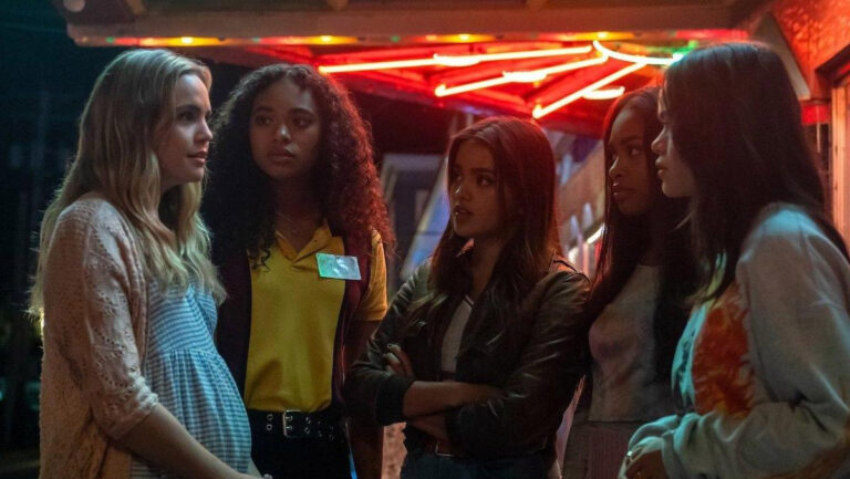 Lee más sobre el artículo Pretty Little Liars: Un nuevo pecado. Un grupo de chicas atormentadas por un cruel asesino¿Ver o no la serie de HBO Max?