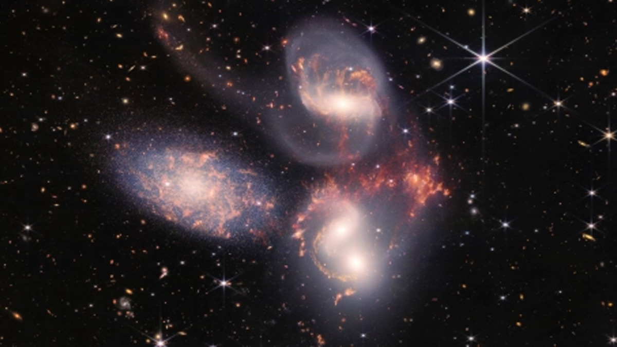 Telescopio James Webb cuestiona el origen del universo