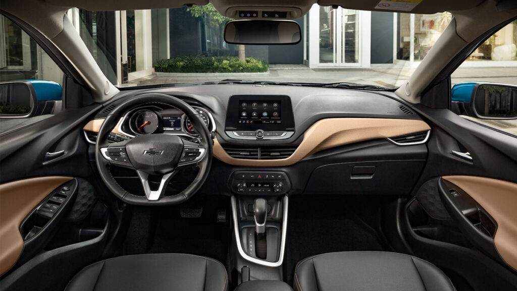 Interior de Chevrolet Onix 2023