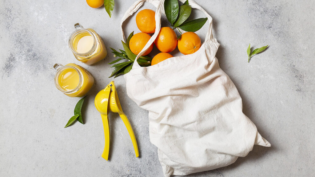 Bolsa de manta con fruta adentro