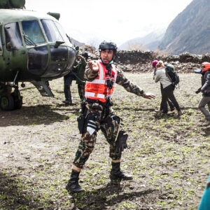 Lee más sobre el artículo Réplicas: El terremoto en el Everest y Nepal: Sinopsis, tráiler, historia real y críticas ¡El devastador poder de la naturaleza!