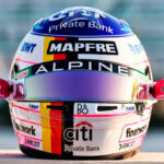 <strong>¡Despedida de leyenda! Fernando Alonso rinde tributo a Vettel con un casco especial</strong>