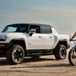 <strong>¡Bicicleta eléctrica para el off-road! La GMC Hummer EV AWD eBike es la pareja ideal de la pick-up</strong>