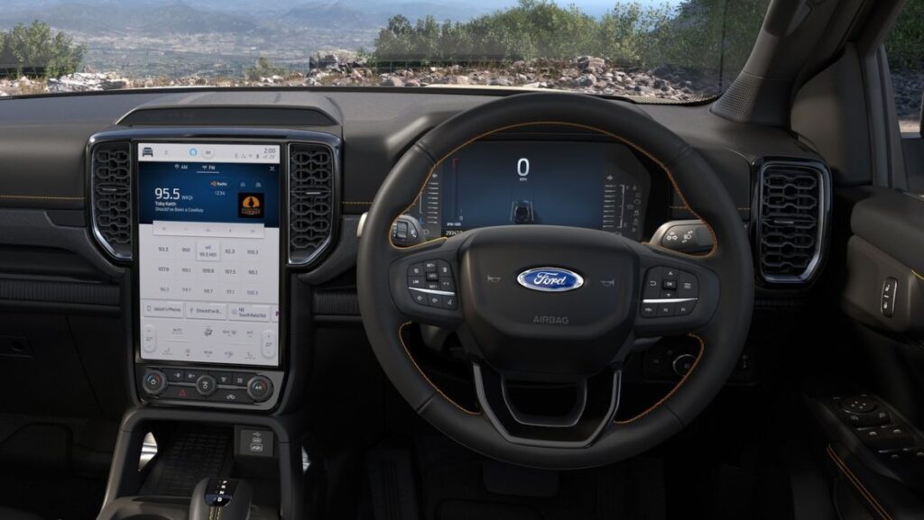 Camioneta de Ford interior